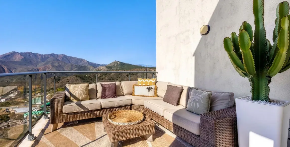 Продажа двухуровневого пентхауса в Alhaurin Golf 11