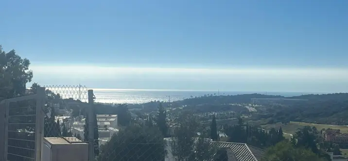 Sale of residential plot in Estepona 0