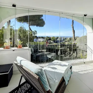 Sale of middle floor apartment in Miraflores