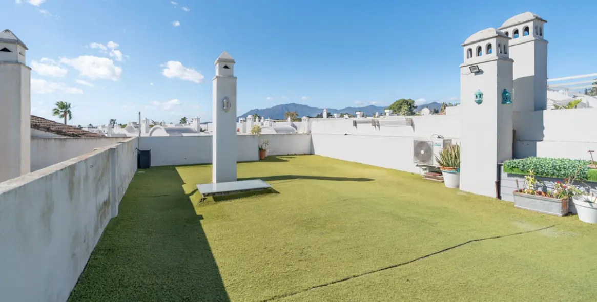 Продажа пентхауса в Estepona 16