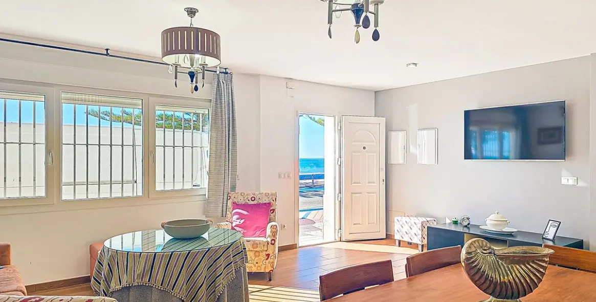 Sale of semi-detached house in Lagos 10