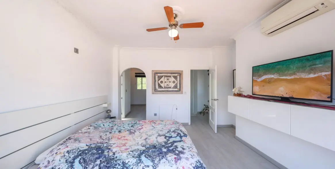 Продажа  отдельно стоящей виллы в Coín 20