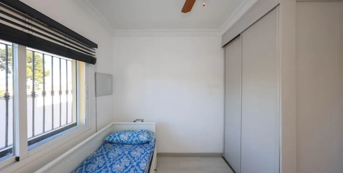 Продажа  отдельно стоящей виллы в Coín 31