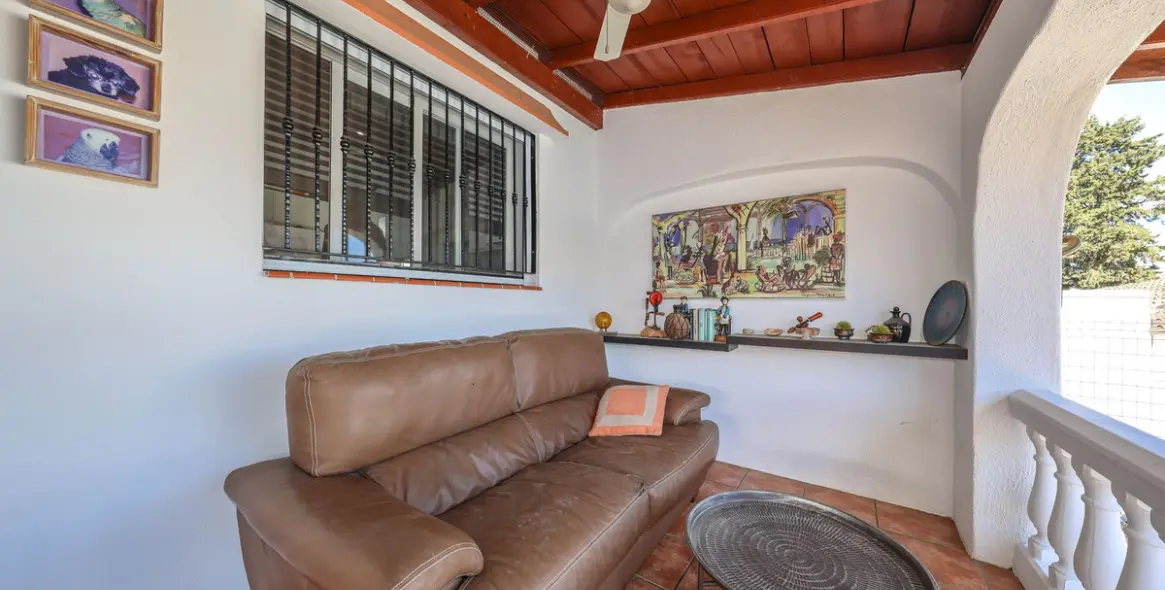 Продажа  отдельно стоящей виллы в Coín 36