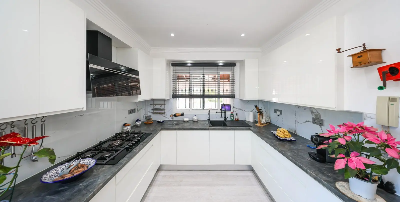Venta de villa independiente en Coín 3