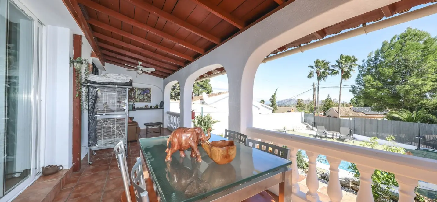 Venta de villa independiente en Coín 3