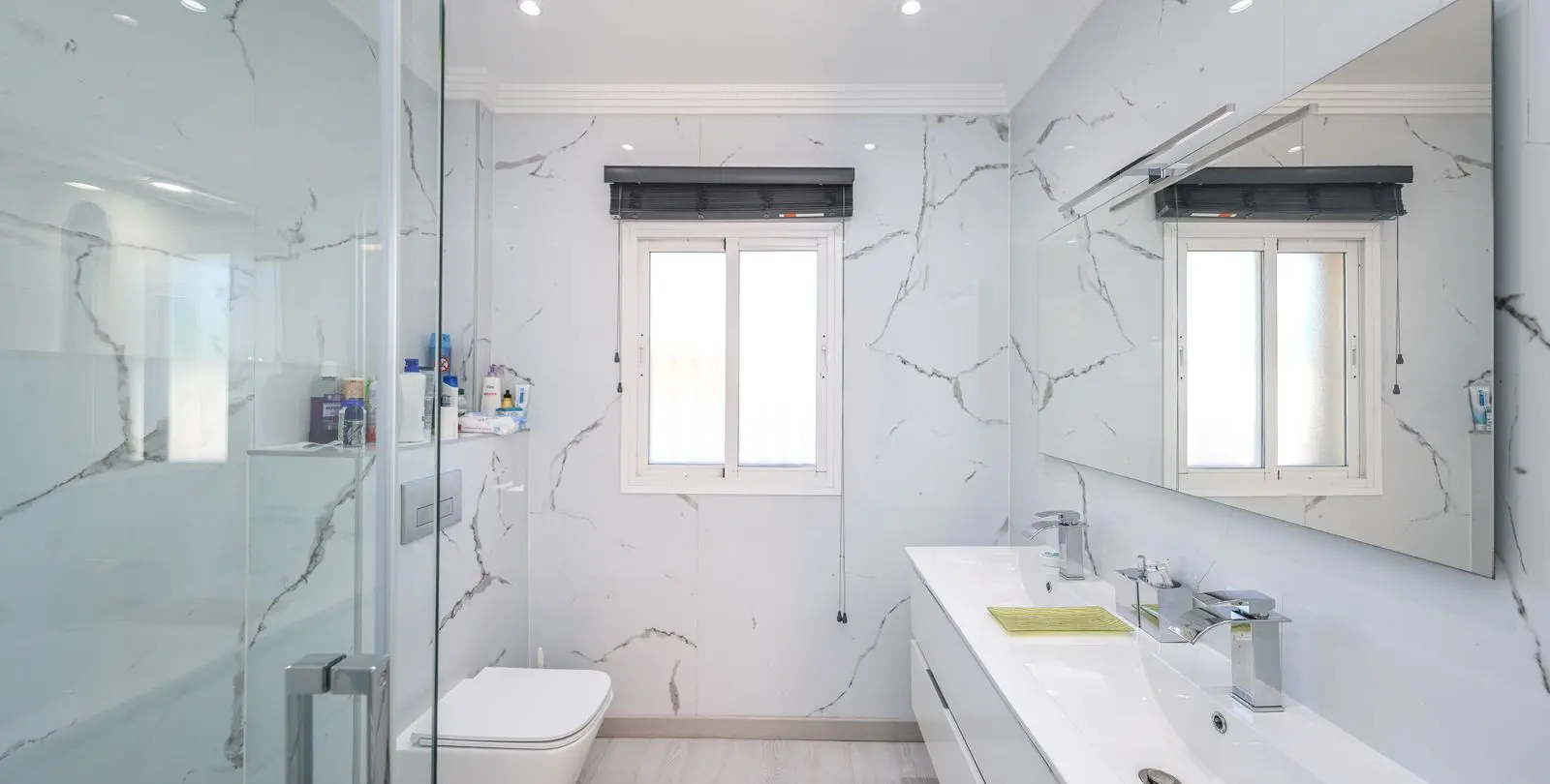 Venta de villa independiente en Coín 28