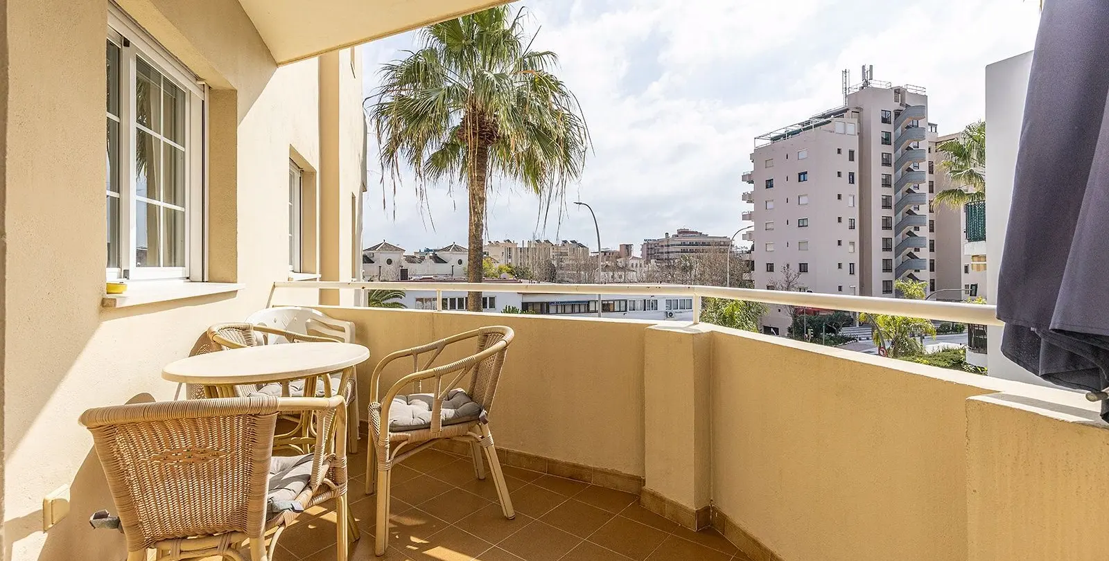 Продажа апартаментов на среднем этаже в Torremolinos 34