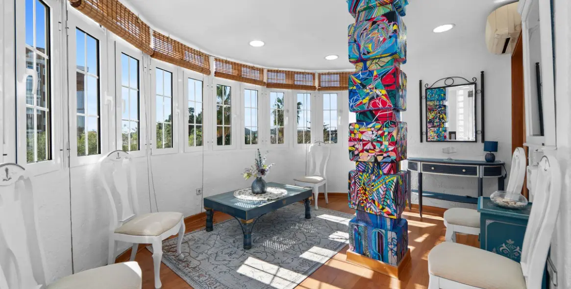 Продажа апартаментов на среднем этаже в Mijas 2