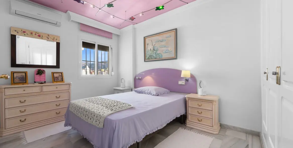 Продажа апартаментов на среднем этаже в Mijas 14