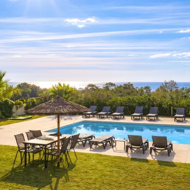 Sale of middle floor apartment in Selwo