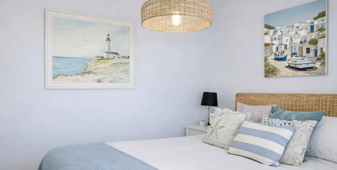 Sale of middle floor apartment in Selwo 16