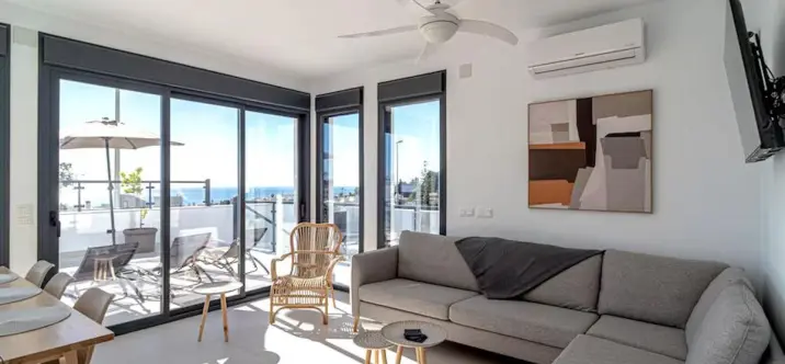 Sale of detached villa in Nerja 2