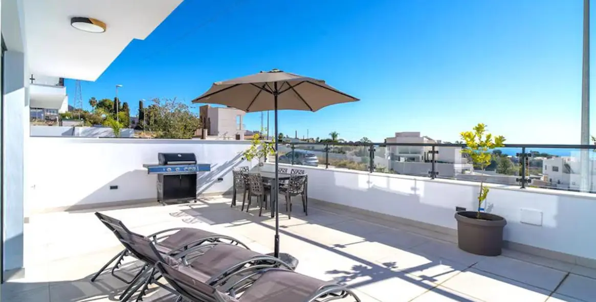 Sale of detached villa in Nerja 8