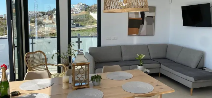 Продажа  отдельно стоящей виллы в Nerja 3