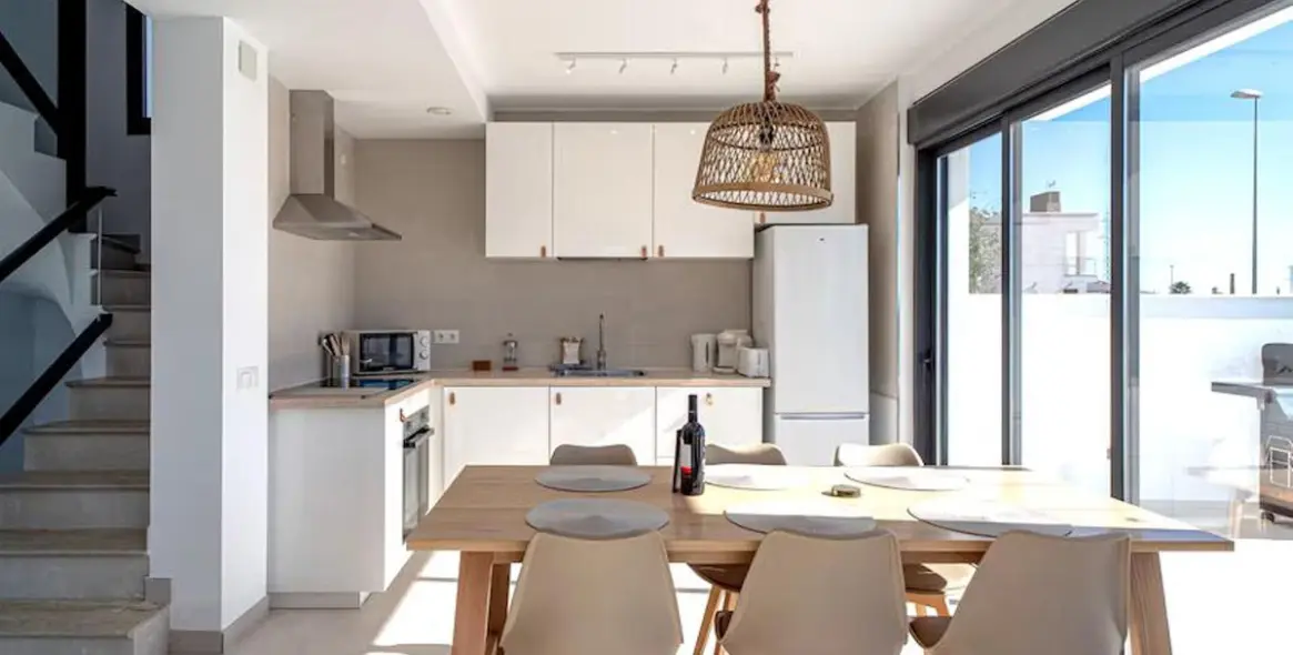 Продажа  отдельно стоящей виллы в Nerja 6