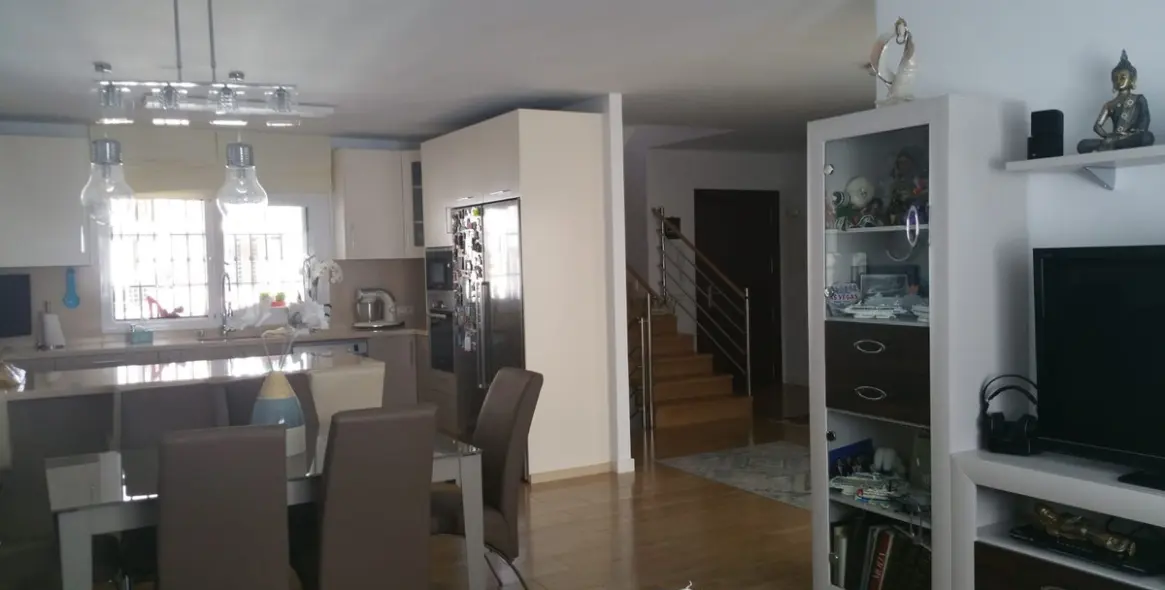 Sale of townhouse in San Pedro de Alcántara 2