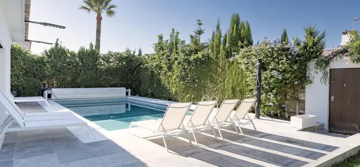 Продажа  отдельно стоящей виллы в Benalmadena 2