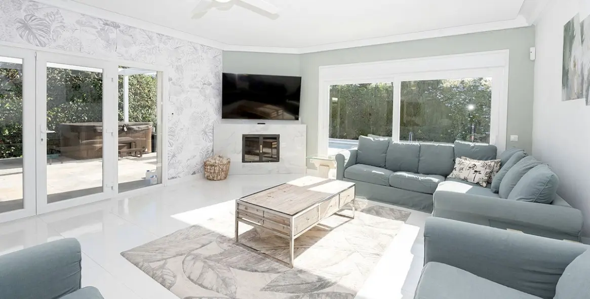 Продажа  отдельно стоящей виллы в Benalmadena 12