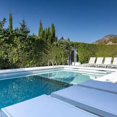 Sale of detached villa in Benalmadena