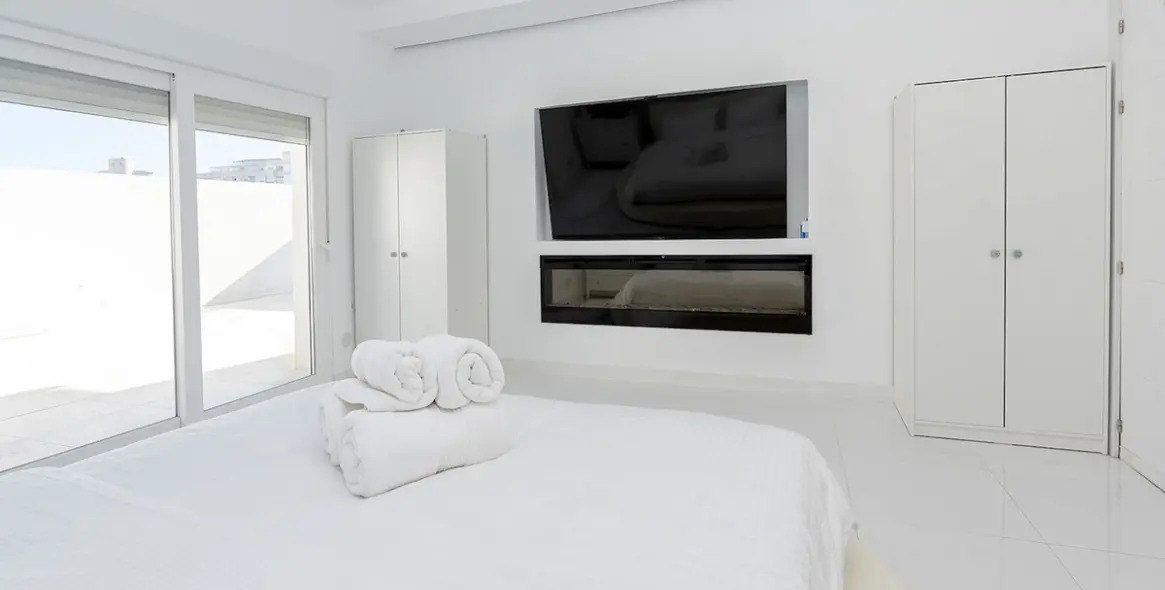 Продажа  отдельно стоящей виллы в Benalmadena 27