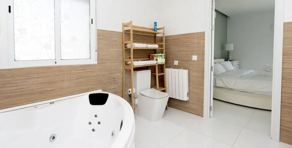 Продажа  отдельно стоящей виллы в Benalmadena 29