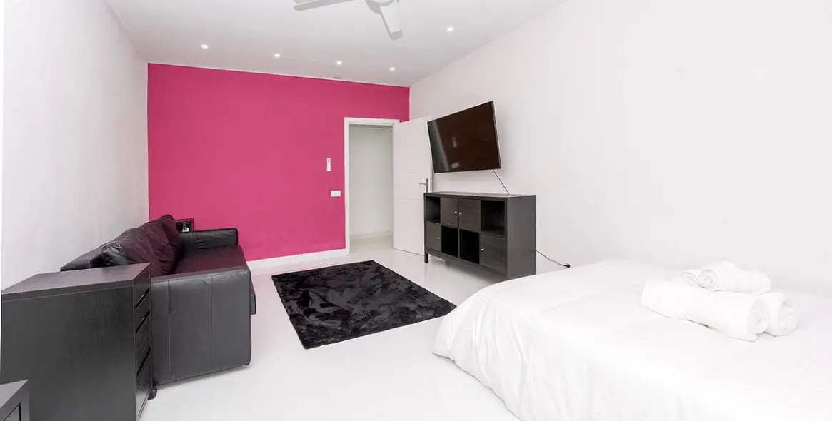 Продажа  отдельно стоящей виллы в Benalmadena 36