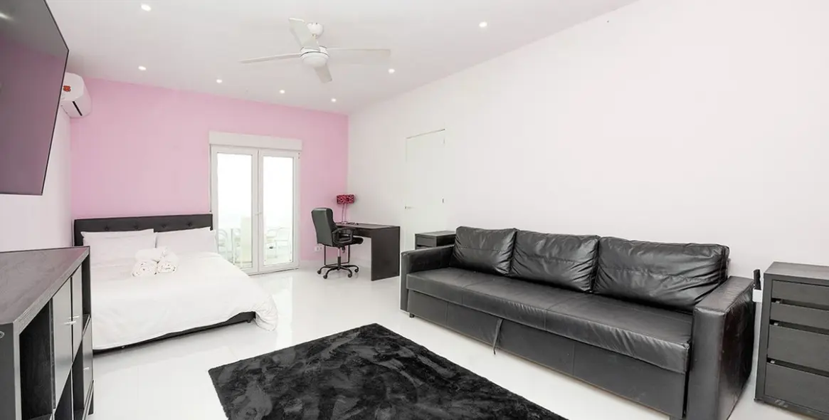 Продажа  отдельно стоящей виллы в Benalmadena 38