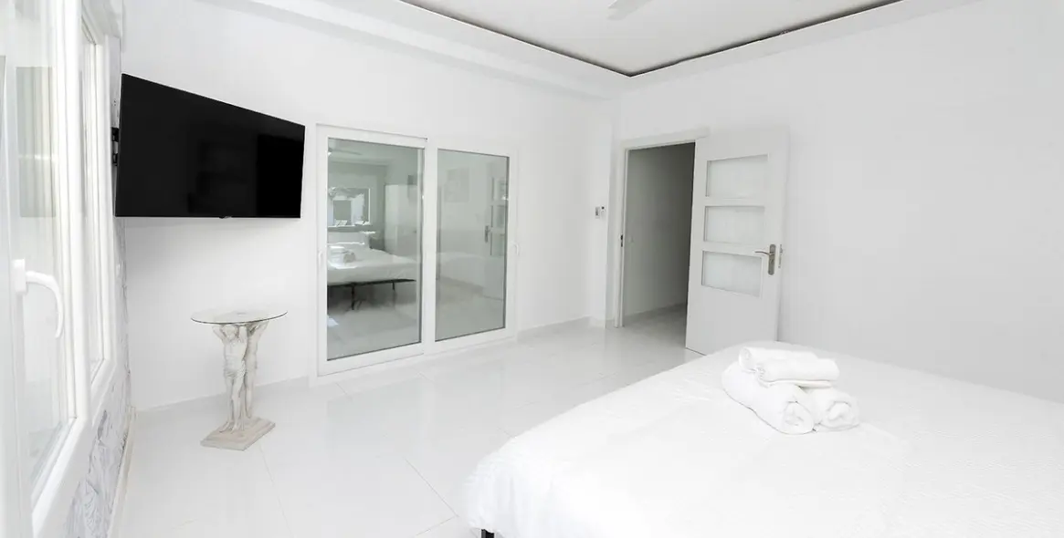 Продажа  отдельно стоящей виллы в Benalmadena 46