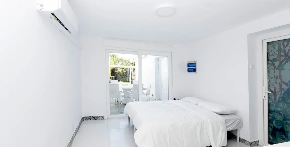 Продажа  отдельно стоящей виллы в Benalmadena 49