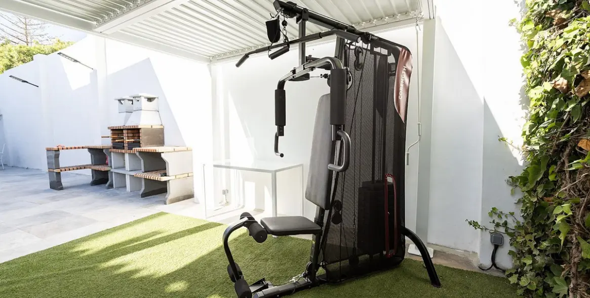 Продажа  отдельно стоящей виллы в Benalmadena 54