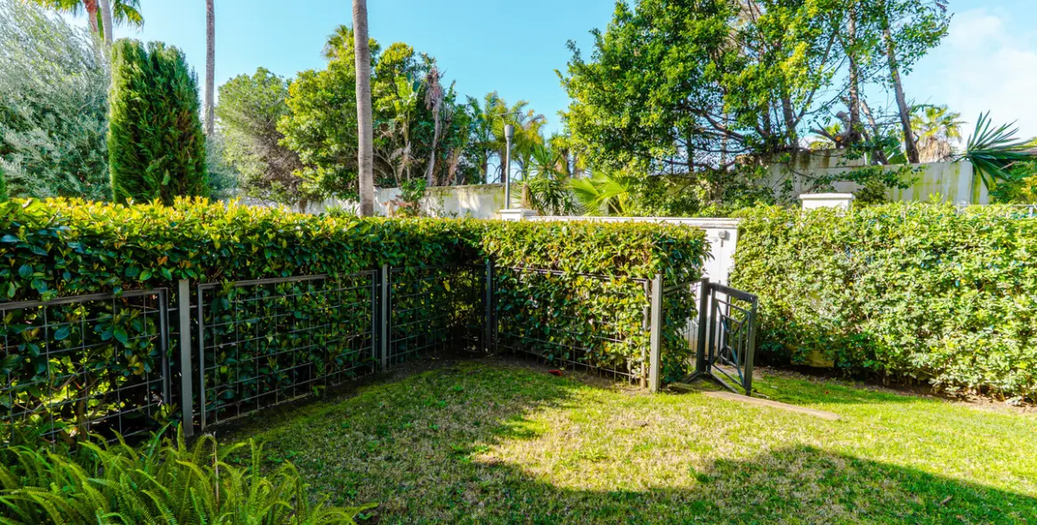 Продажа апартаментов на среднем этаже в Estepona 14