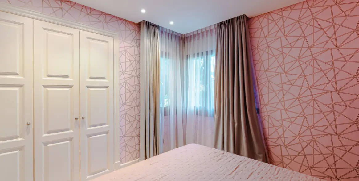 Продажа апартаментов на среднем этаже в Estepona 15