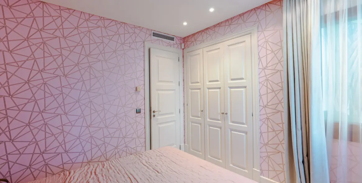 Продажа апартаментов на среднем этаже в Estepona 16