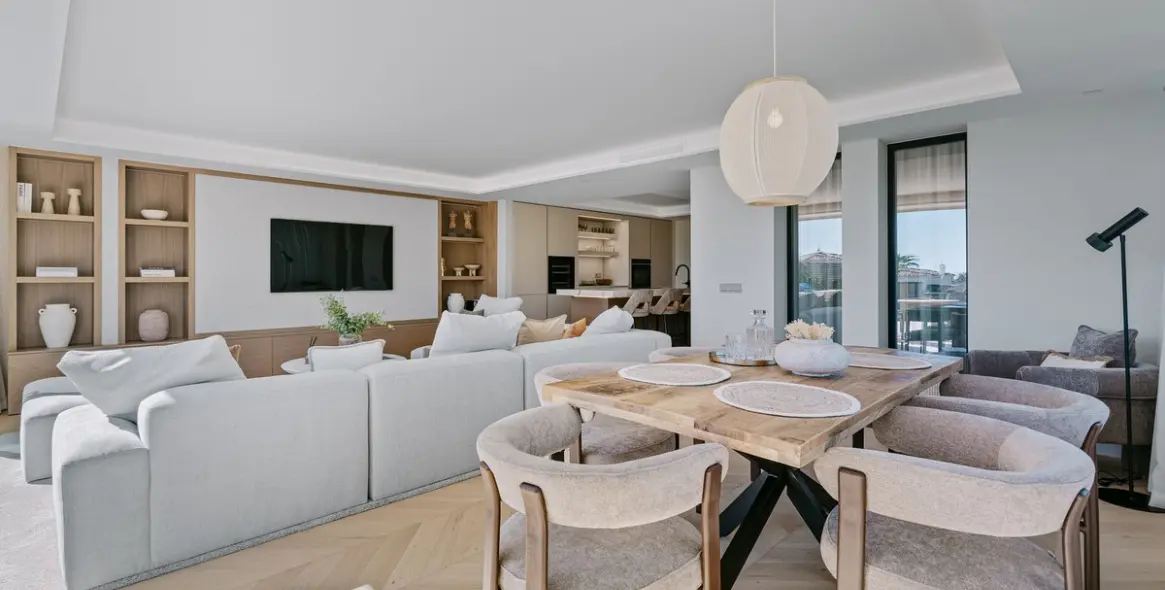 Продажа апартаментов на первом этаже в Nueva Andalucía 4