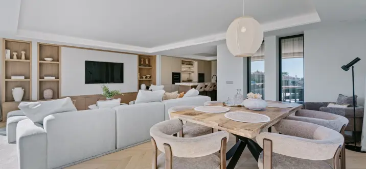 Продажа апартаментов на первом этаже в Nueva Andalucía 3