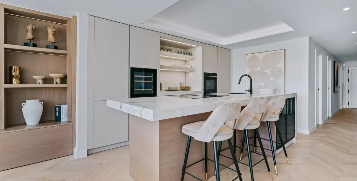 Продажа апартаментов на первом этаже в Nueva Andalucía 10