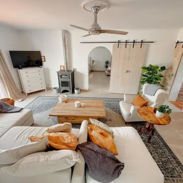 Продажа  отдельно стоящей виллы в Nerja