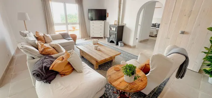 Продажа  отдельно стоящей виллы в Nerja 3