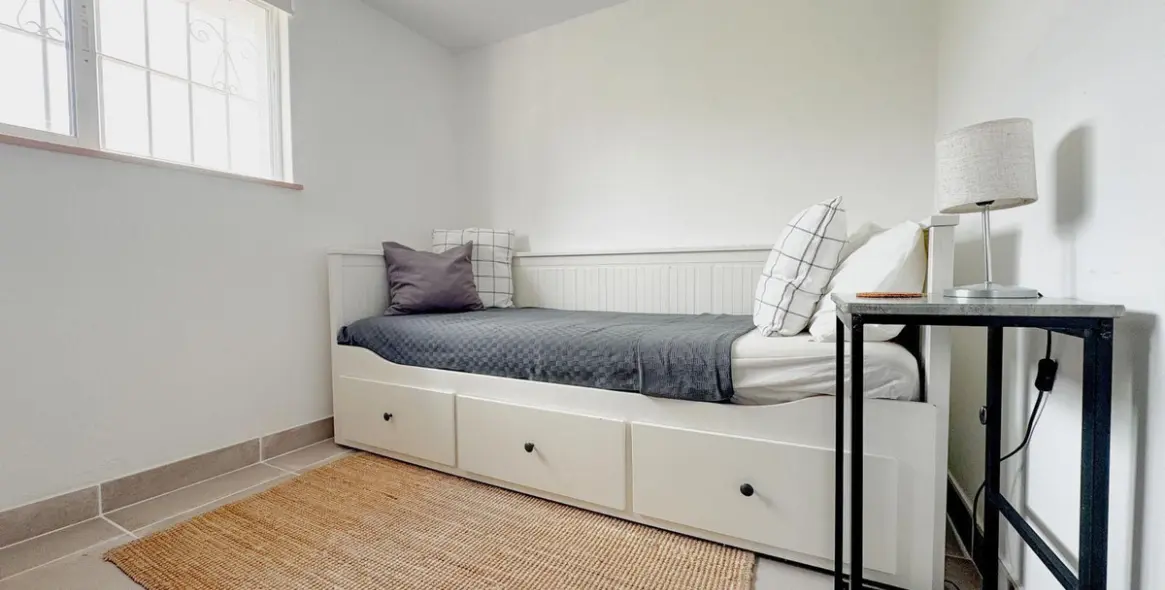 Продажа  отдельно стоящей виллы в Nerja 13