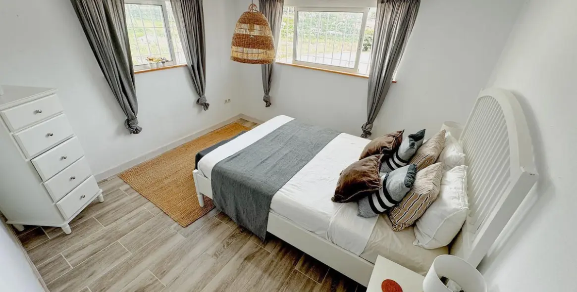 Продажа  отдельно стоящей виллы в Nerja 15