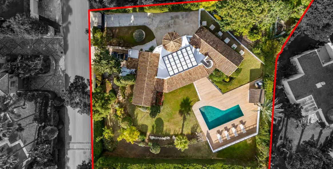 Продажа  отдельно стоящей виллы в Marbella 3