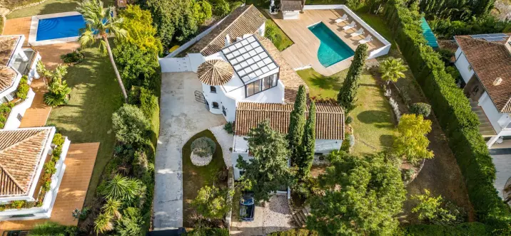 Продажа  отдельно стоящей виллы в Marbella 3