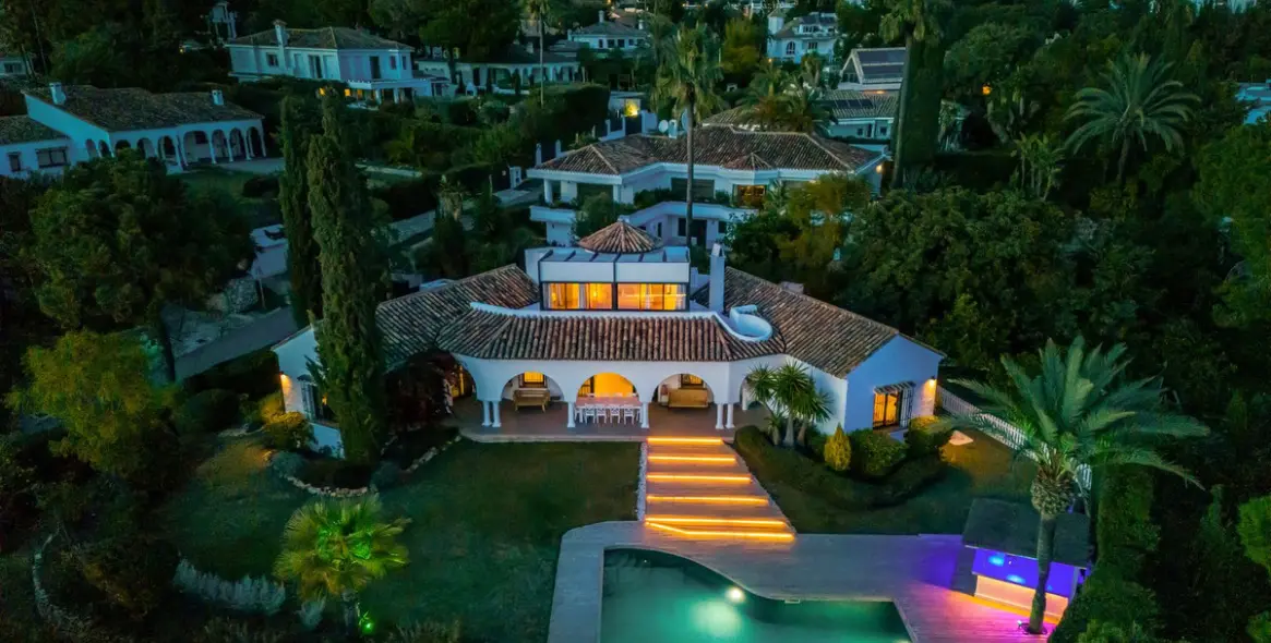 Продажа  отдельно стоящей виллы в Marbella 16