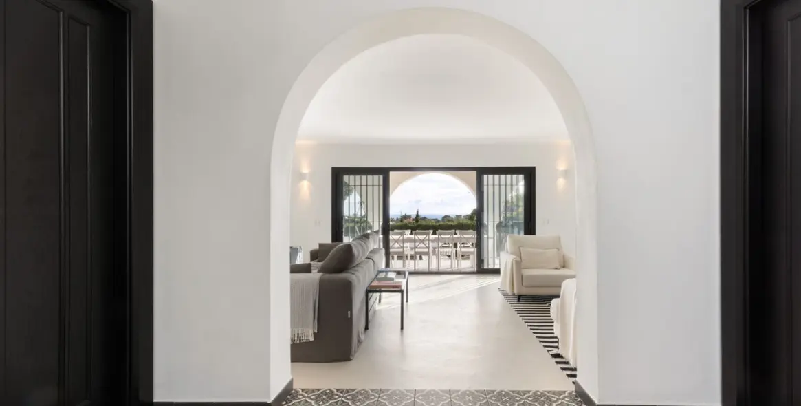 Продажа  отдельно стоящей виллы в Marbella 19