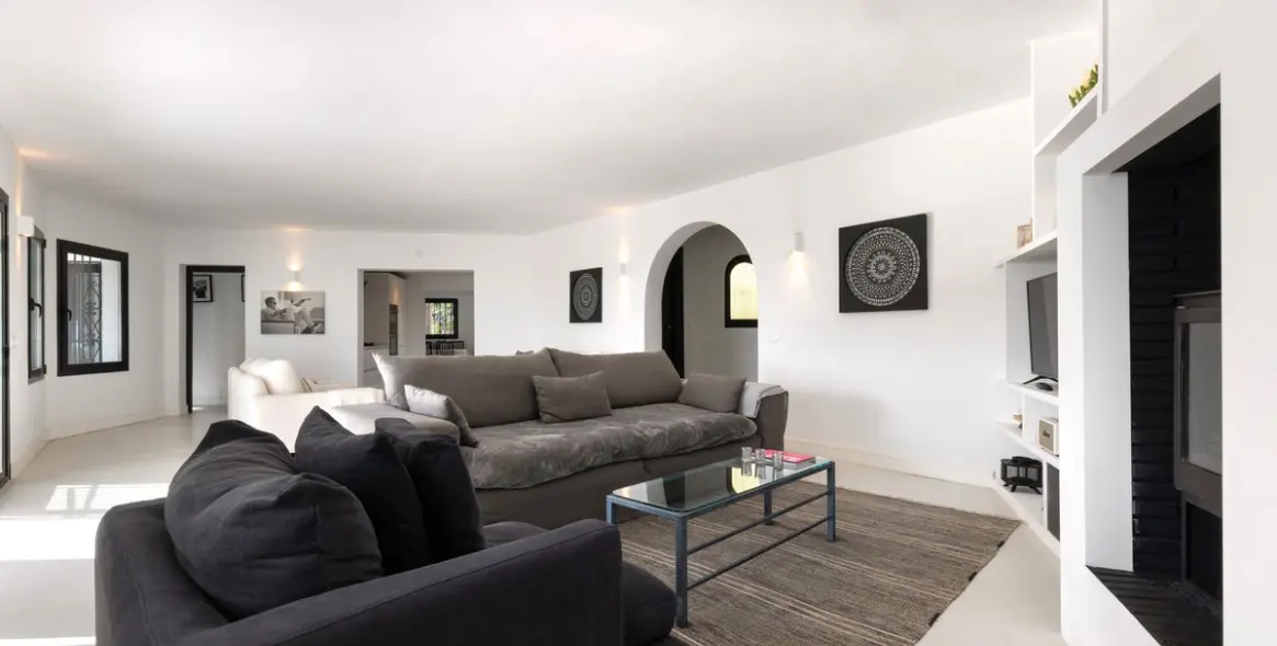 Venta de villa independiente en Hacienda Las Chapas 22