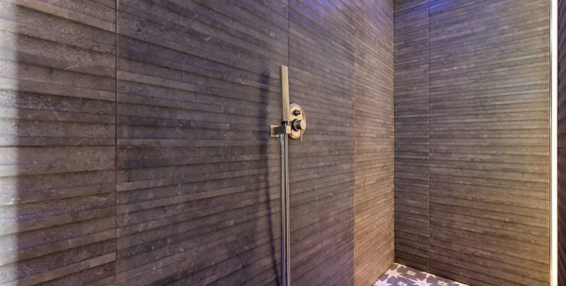 Venta de villa independiente en Hacienda Las Chapas 43