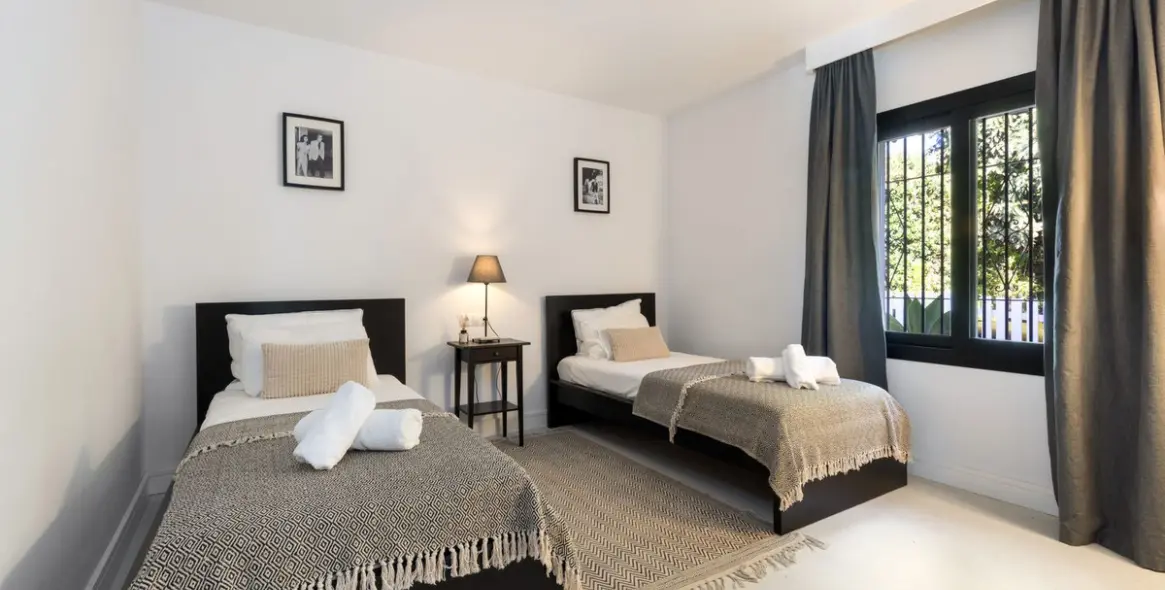 Venta de villa independiente en Hacienda Las Chapas 48