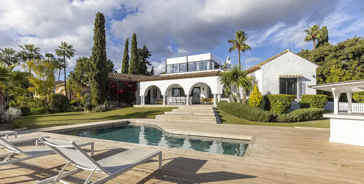 Venta de villa independiente en Hacienda Las Chapas 92