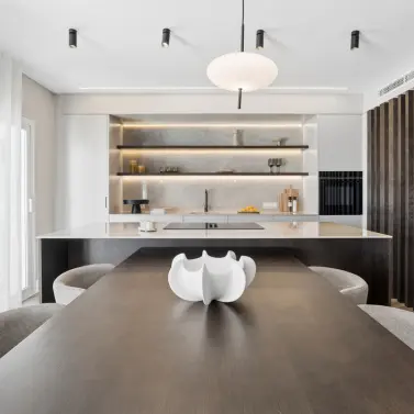 Sale of penthouse in Benahavís